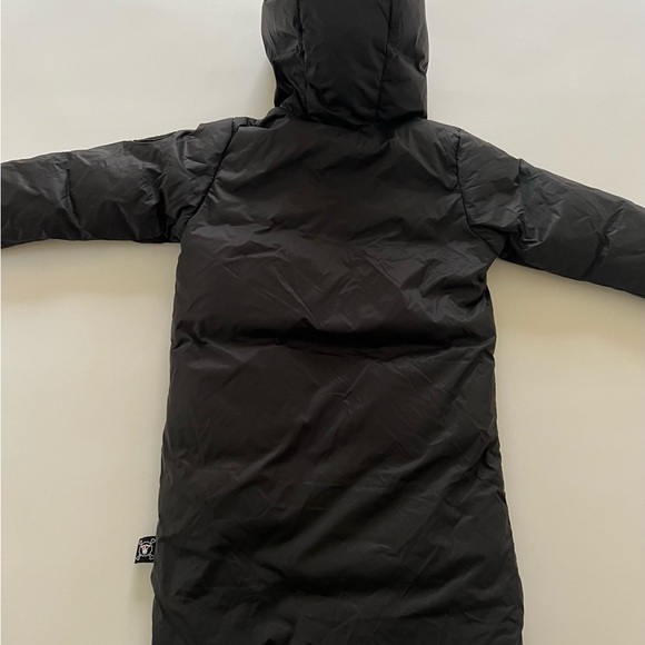 Nununu Long Down Puffer Coat - Picture 14 of 15
